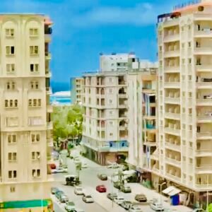 🏡✨ شقة غرفتين | وسط البلد 📍 في قلب مطروح 💙.. بالقرب من البحر 🌊 والخدمات 🛍️ لإقامة مريحة ومميزة